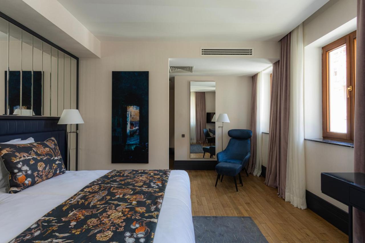 Puris Moedani Boutique Hotel Tbilisi Exteriör bild