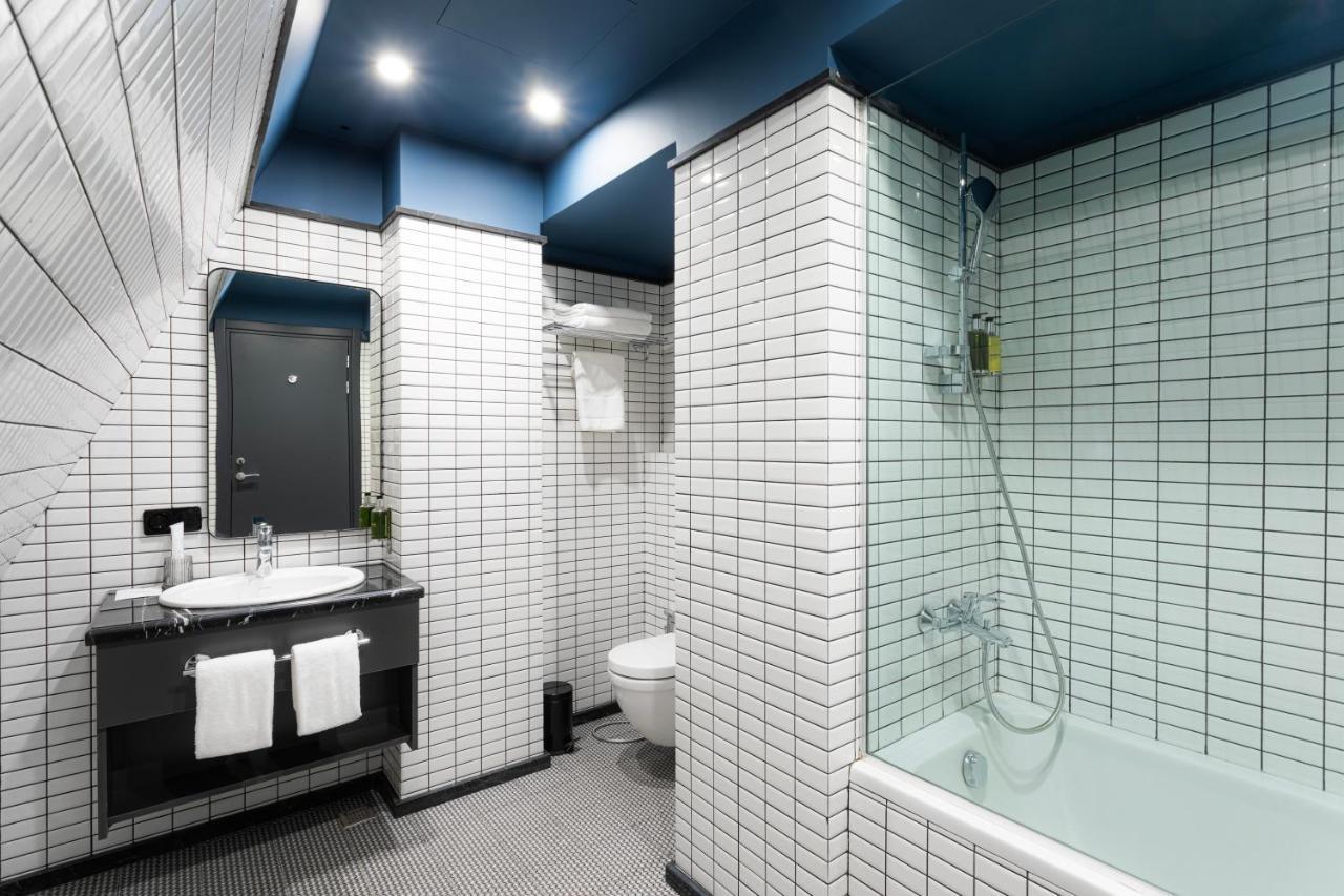 Puris Moedani Boutique Hotel Tbilisi Exteriör bild