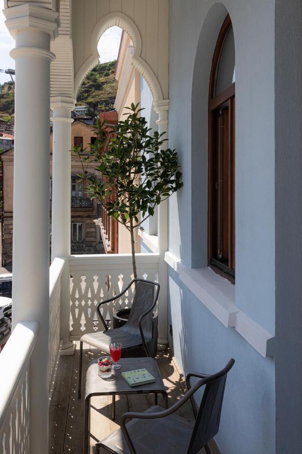 Puris Moedani Boutique Hotel Tbilisi Exteriör bild