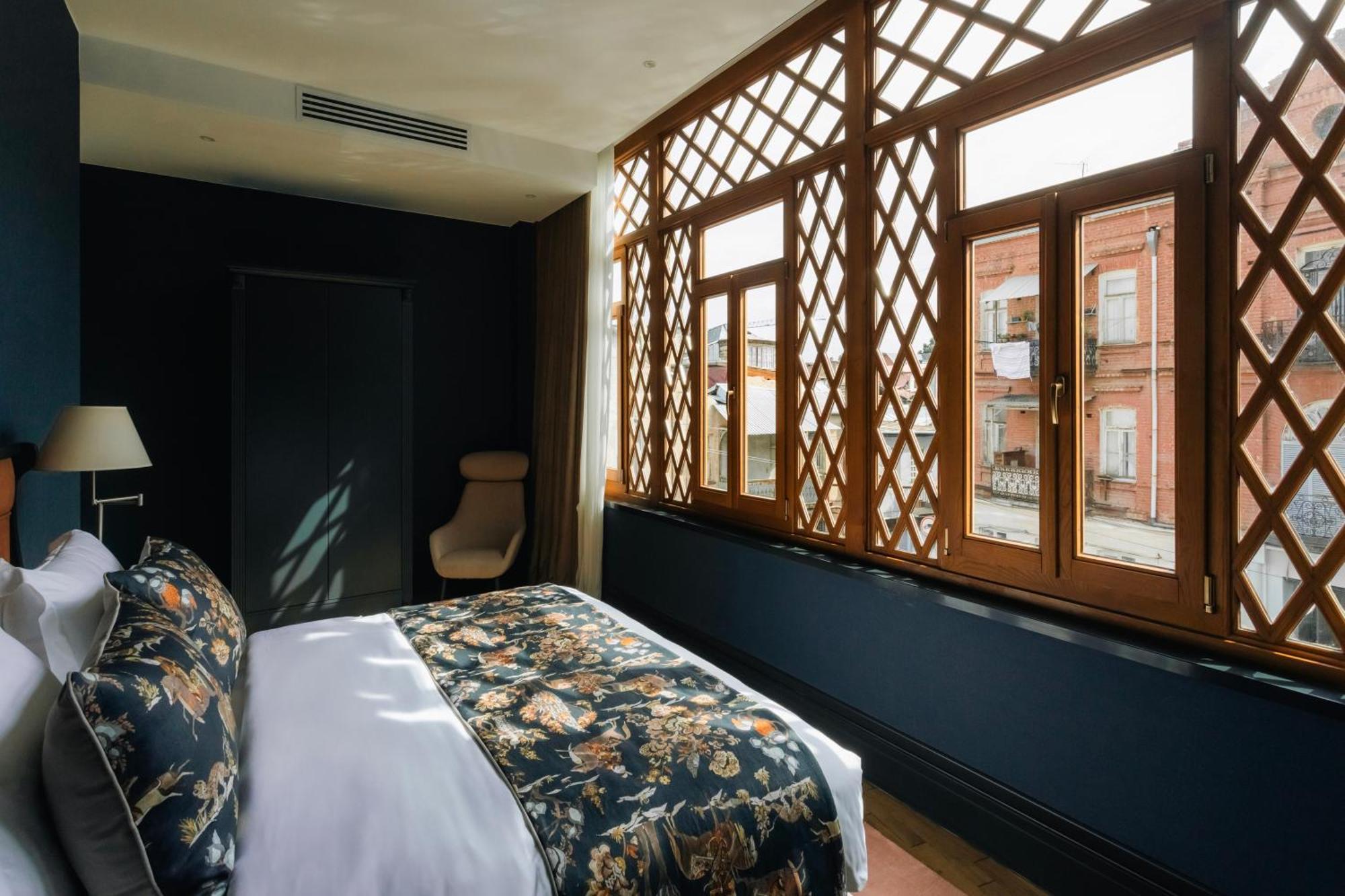 Puris Moedani Boutique Hotel Tbilisi Exteriör bild