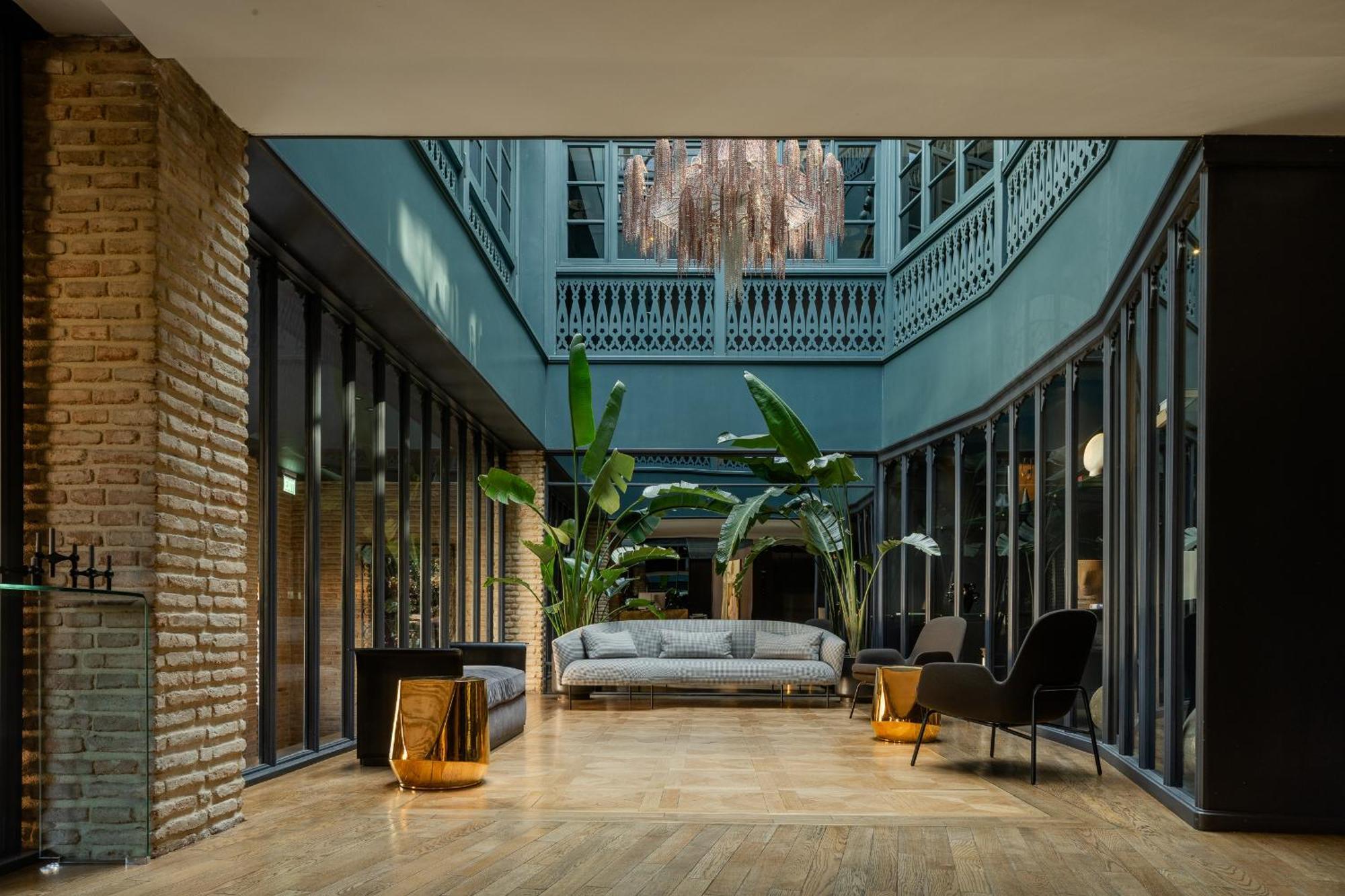 Puris Moedani Boutique Hotel Tbilisi Exteriör bild
