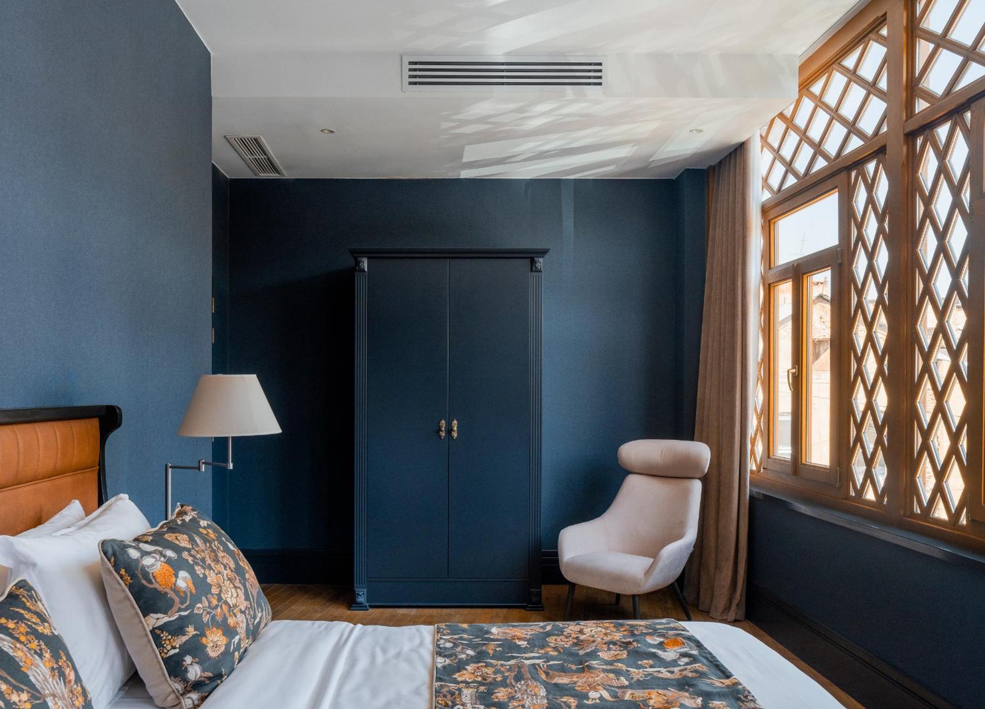 Puris Moedani Boutique Hotel Tbilisi Exteriör bild