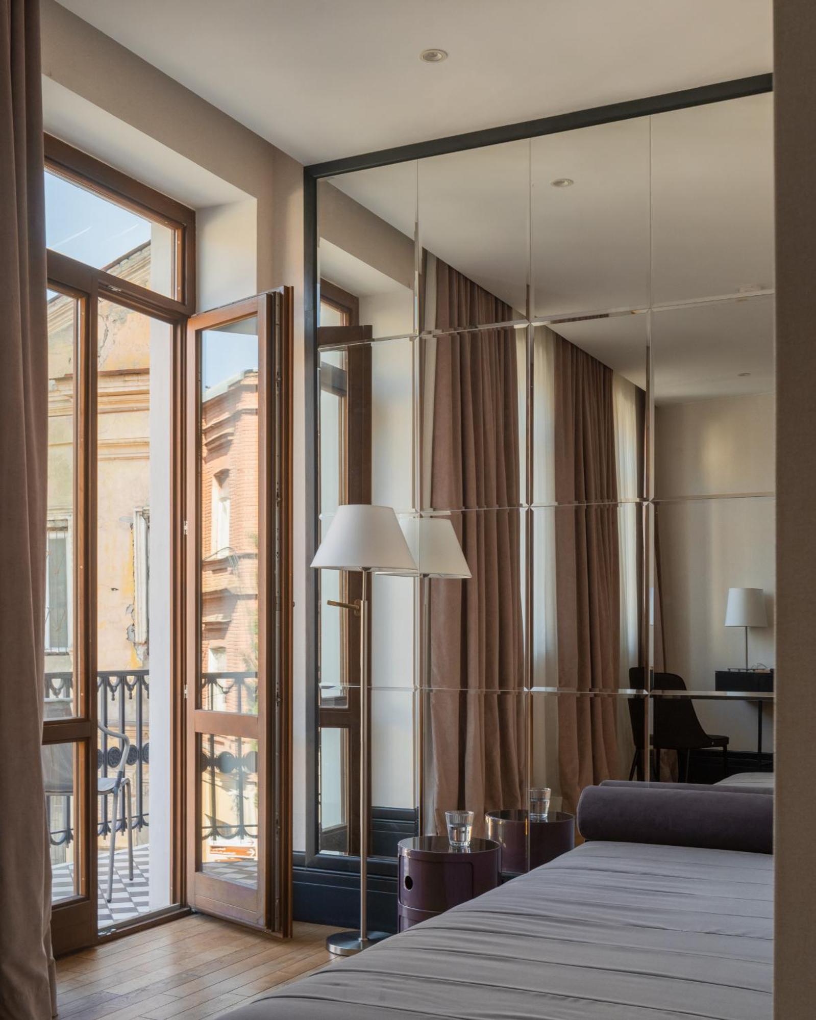Puris Moedani Boutique Hotel Tbilisi Exteriör bild